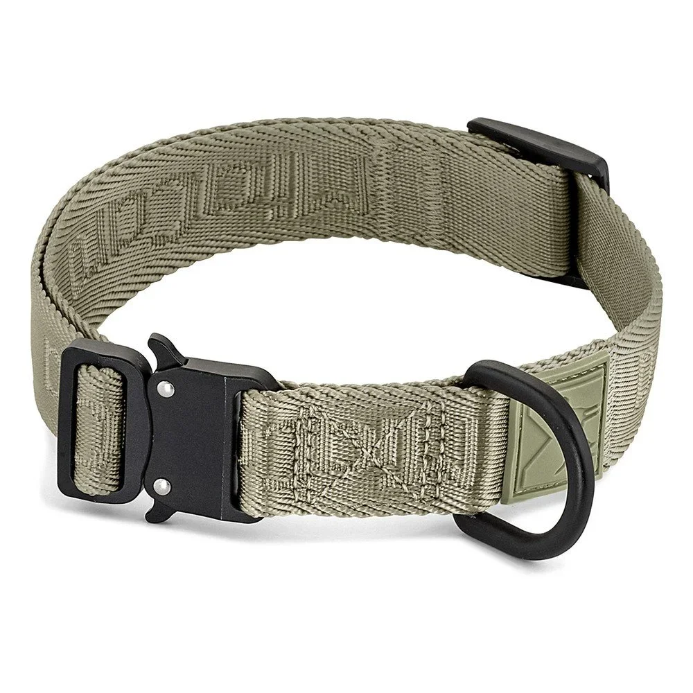 Zelený obojek velikost M/L délka 35 cm Modena Grolive M/ML – MiaCara v:1675892 Zelený obojek velikost M/L délka 35 cm Modena Grolive M/ML – MiaCara v:1675892