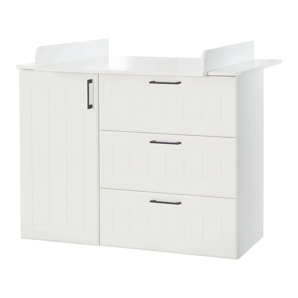 Bílá nízká dětská komoda s přebalovacím pultem 121x101 cm Sylt – Roba v:1579244