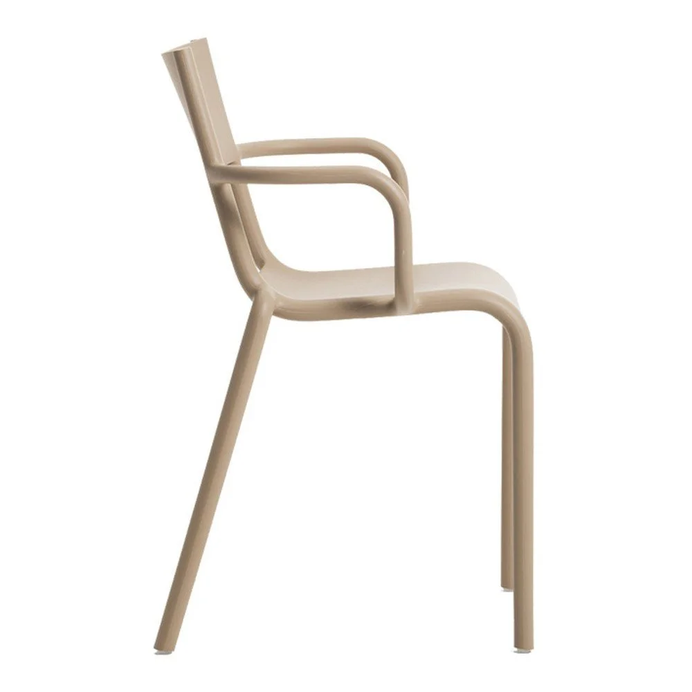 Béžová jídelní židle Kartell Generic Age v:926008