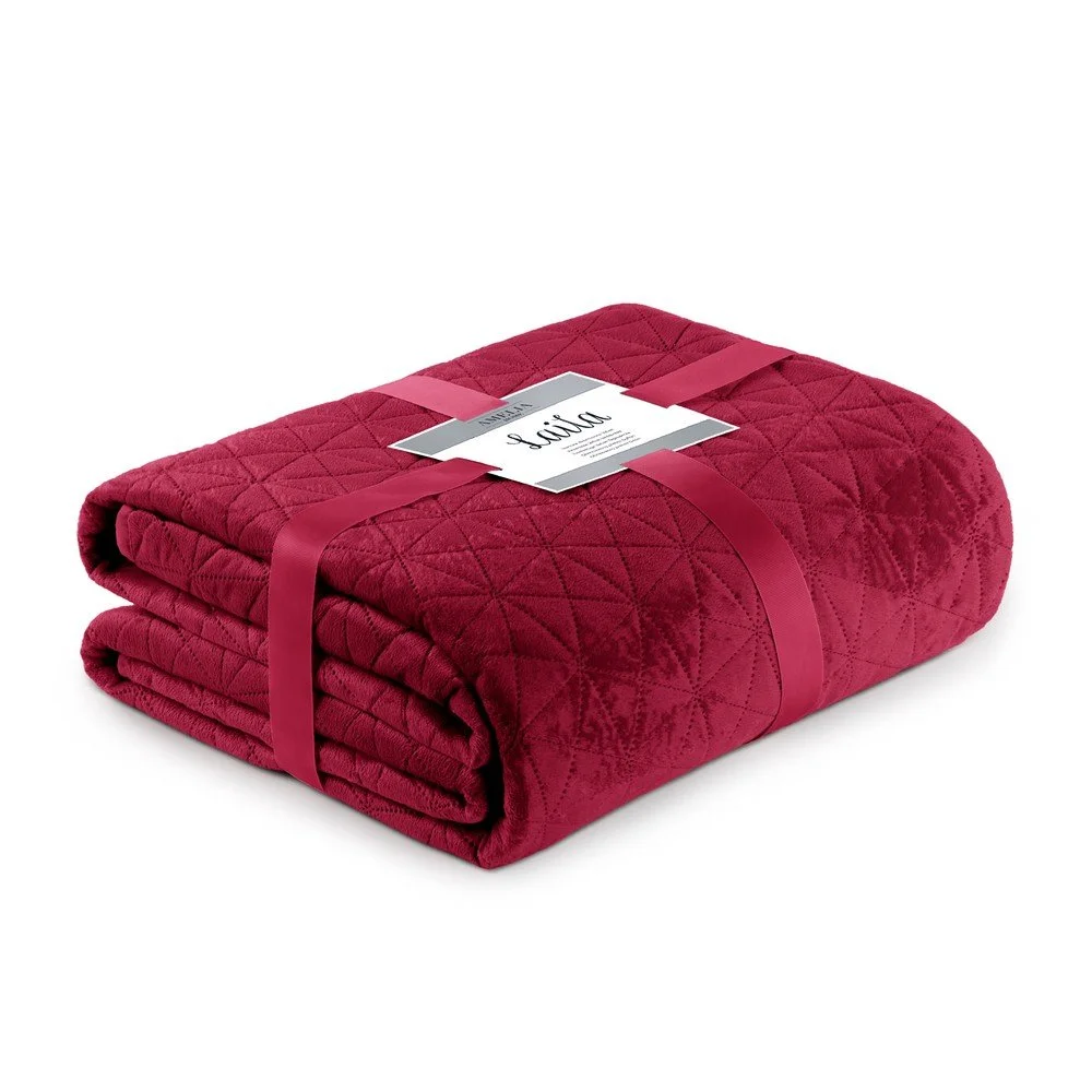 Červený přehoz přes postel AmeliaHome Laila Ruby Red, 220 x 240 cm v:1355309