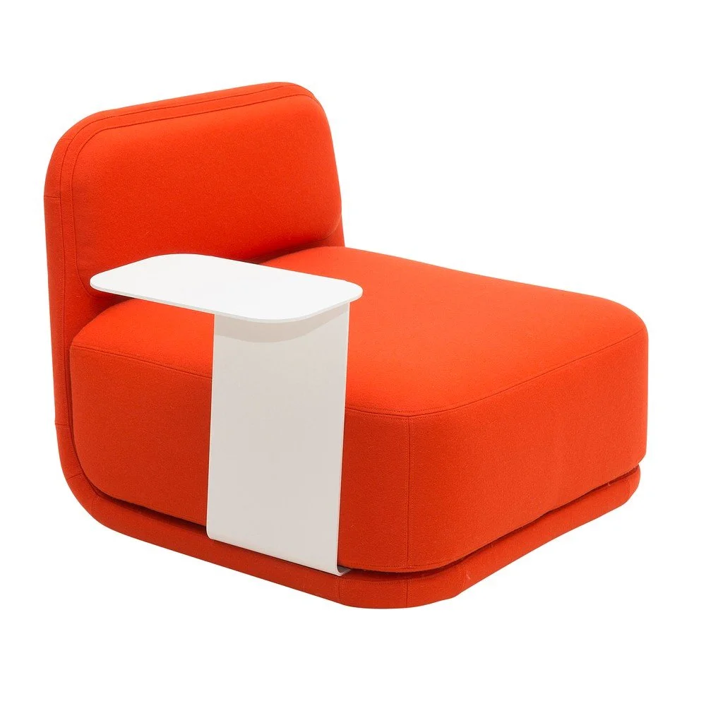 Oranžové křeslo s bílým kovovým stolkem Softline Standby Low + Side Table v:1373435