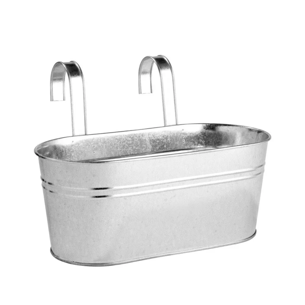 Stříbrný závěsný truhlík Butlers Zinc v:799482