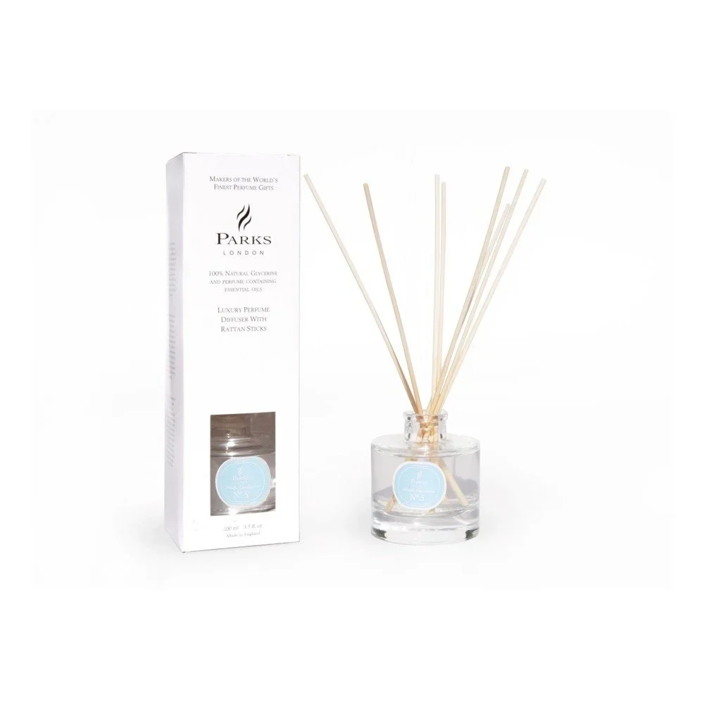 Difuzér Parks Candles London Exclusive, černé olivy, intenzita vůně 6 - 8 týdnů v:743210