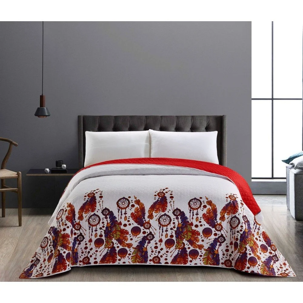 Oboustranný červený přehoz z mikrovlákna DecoKing Boho, 170 x 210 cm v:1189242