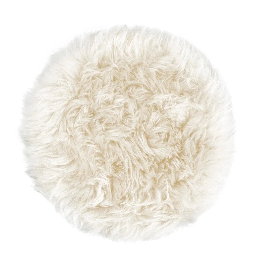 Bílý podsedák z ovčí kožešiny na jídelní židli Royal Dream Zealand Round, ⌀ 35 cm v:980348