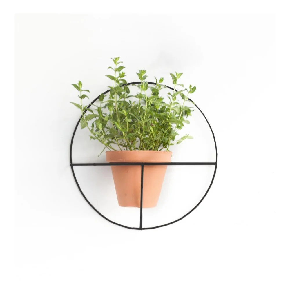 Černý nástěnný držák na květináč Really Nice Things Circle, ⌀ 44 cm v:898678