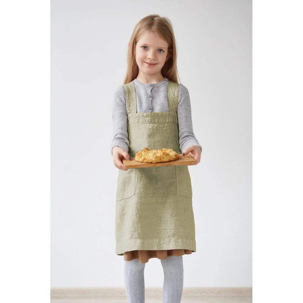 Dětská zelená lněná zástěra Linen Tales Pinafore, 60 x 34 cm v:1383185